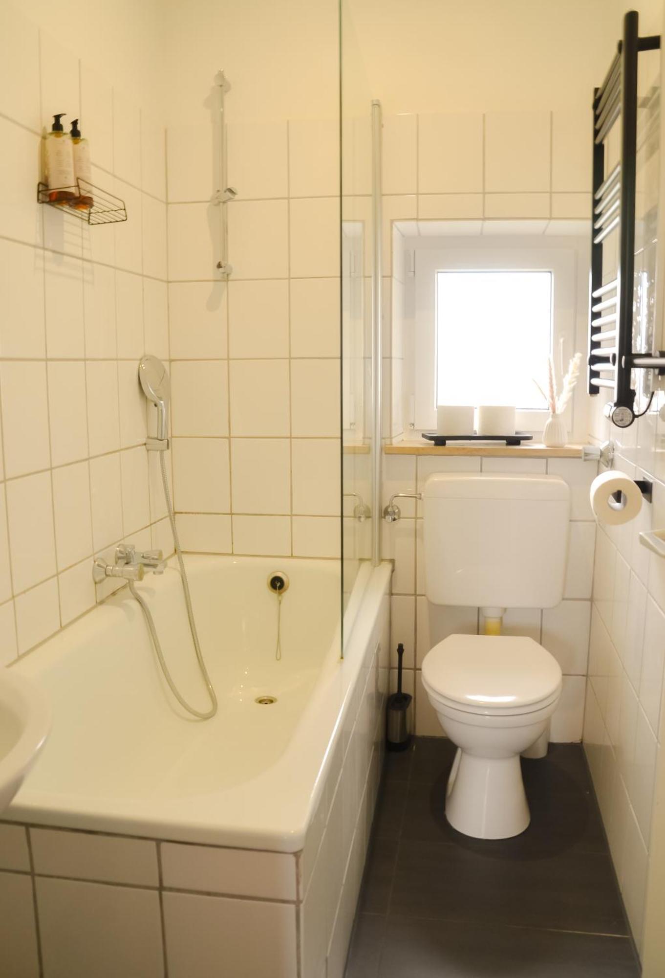 Milpau Buer 3 - Modernes Und Zentrales Premium-Apartment Mit Queensize-Bett, Netflix, Nespresso Und Smart-Tv Gelsenkirchen Exterior photo